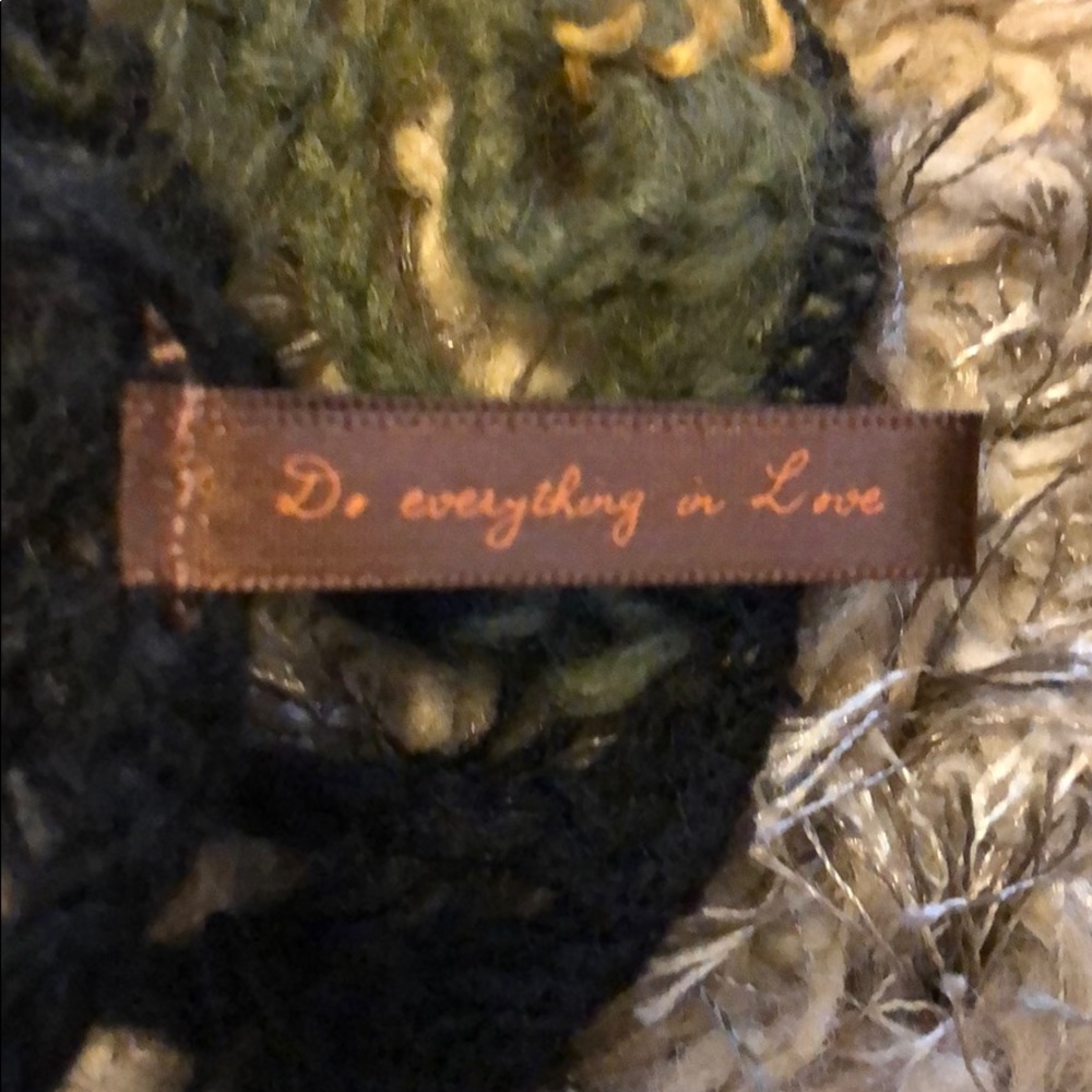 Scarf - Picture 3 of 3